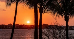 Featured image for How to Take a Cheap Trip to Florida in 11 Savvy Steps 2026